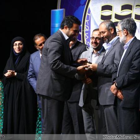 نمایش تصویر در اندازه بزرگ‌تر