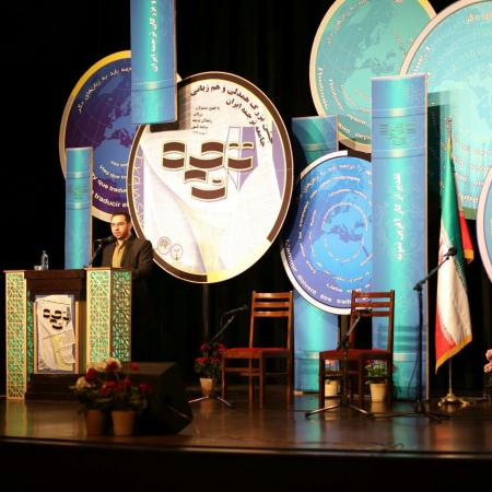 نمایش تصویر در اندازه بزرگ‌تر