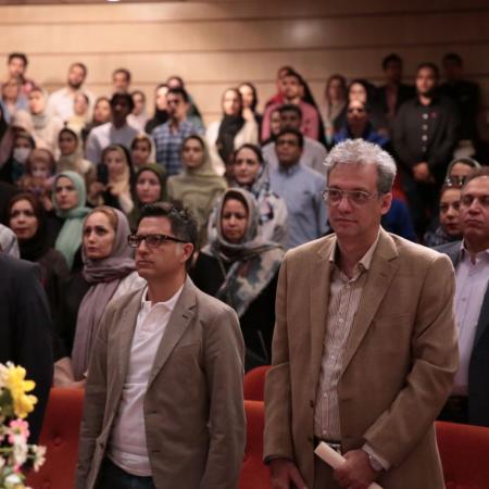 نمایش تصویر در اندازه بزرگ‌تر