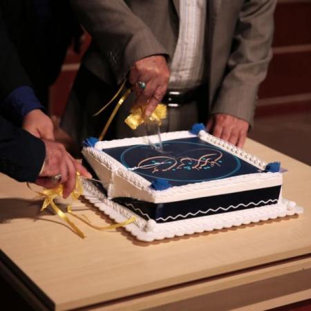 نمایش تصویر در اندازه بزرگ‌تر