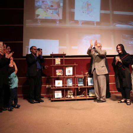 نمایش تصویر در اندازه بزرگ‌تر