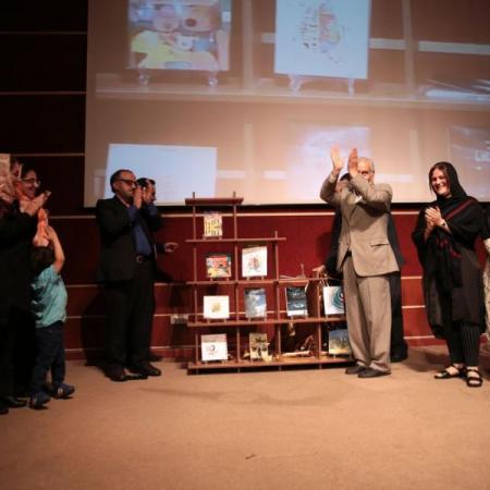 نمایش تصویر در اندازه بزرگ‌تر