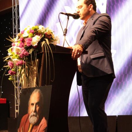 نمایش تصویر در اندازه بزرگ‌تر