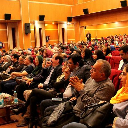 نمایش تصویر در اندازه بزرگ‌تر