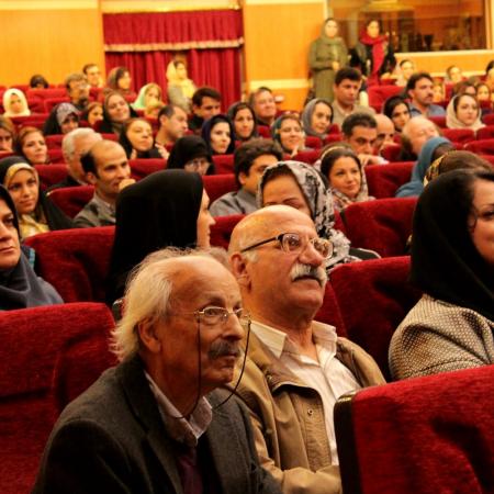 نمایش تصویر در اندازه بزرگ‌تر