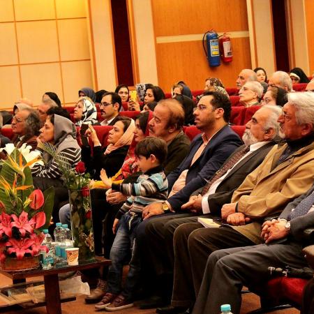 نمایش تصویر در اندازه بزرگ‌تر